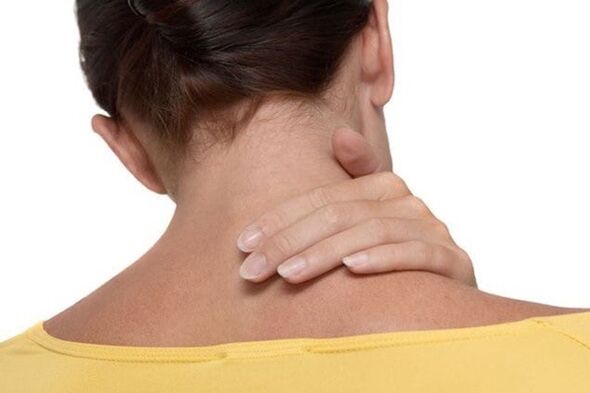 Alamu da alamun cutar osteochondrosis na cervical spine